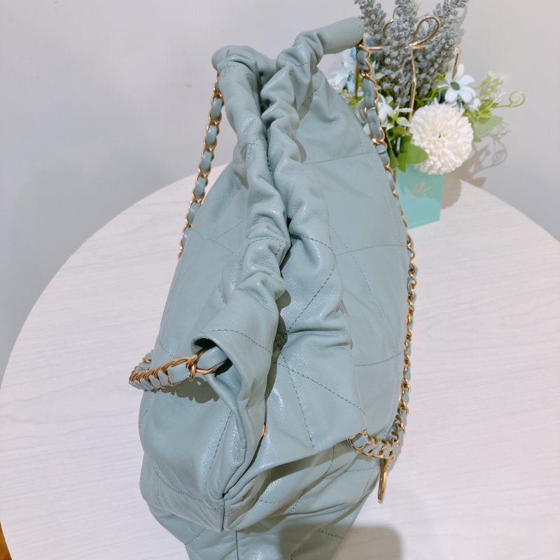 TK2056 Chanel 香奈兒22系列中號單肩包包 Shiny Quilted 22 Medium Calfskin Haze Blue X GHW-16