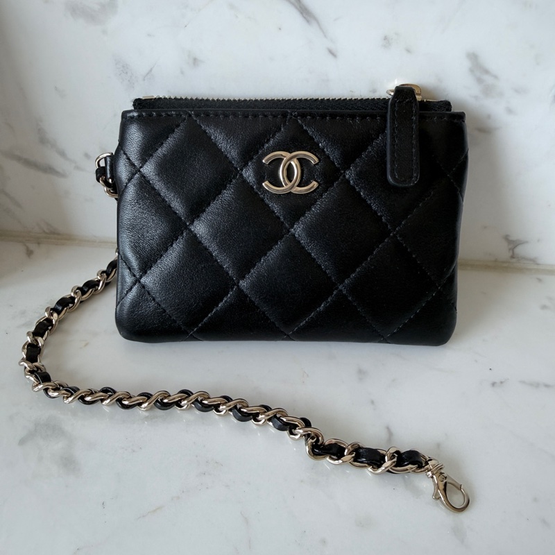 CHANEL✨26S 漁網包鏈條包腋下包 含零錢包卡包 台灣購證 不含皮克敏kitty😆-44