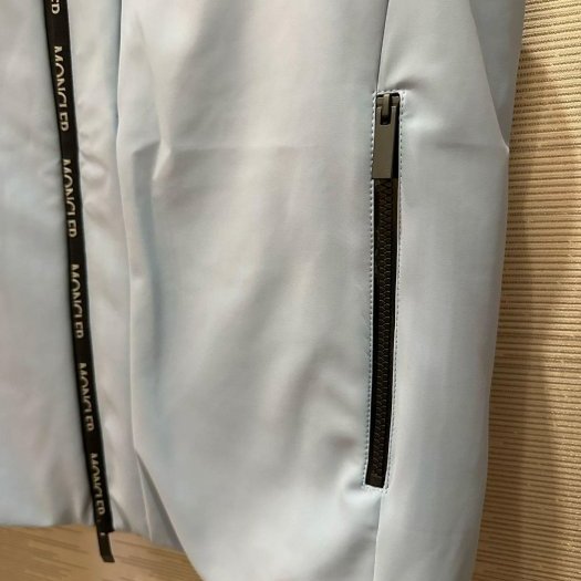 💎Han's house精品服飾💎 moncler Allier 羽絨 連帽 背心 黑牌 可水手洗 現貨 L~XXL 原價40600-4
