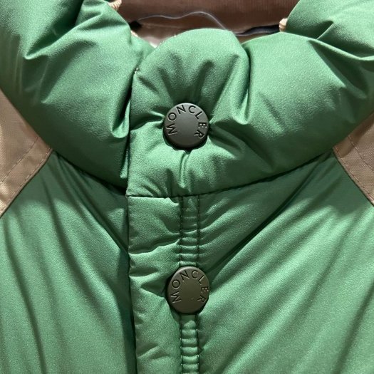 💎Han's house精品服飾💎moncler Veny 滑雪系列 防水 羽絨 背心 可手水洗 現貨4原價40300-2