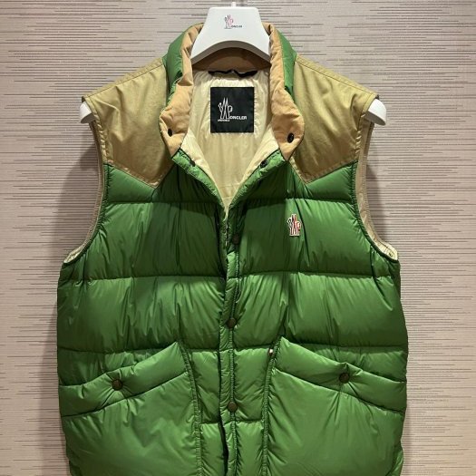 💎Han's house精品服飾💎moncler Veny 滑雪系列 防水 羽絨 背心 可手水洗 現貨4原價40300-5