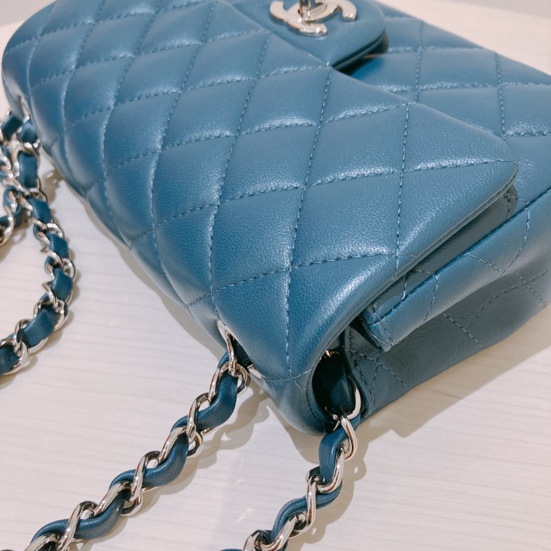 TK2058 Chanel 香奈兒小號翻蓋式鍊帶包包 Classic Flap Small 20cm Lambskin Navy x GHW-9