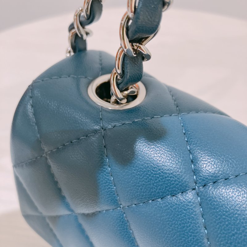 TK2058 Chanel 香奈兒小號翻蓋式鍊帶包包 Classic Flap Small 20cm Lambskin Navy x GHW-17