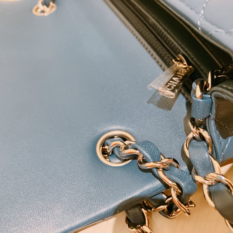 TK2058 Chanel 香奈兒小號翻蓋式鍊帶包包 Classic Flap Small 20cm Lambskin Navy x GHW-22