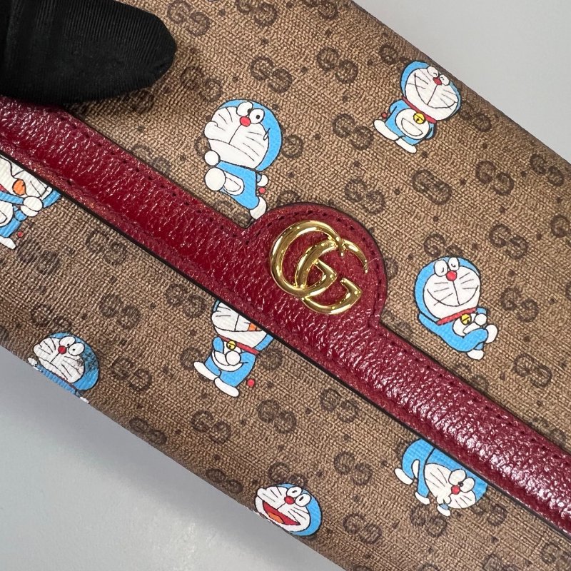 GUCCI 647786 老花多啦A夢扣式掀蓋長夾-8