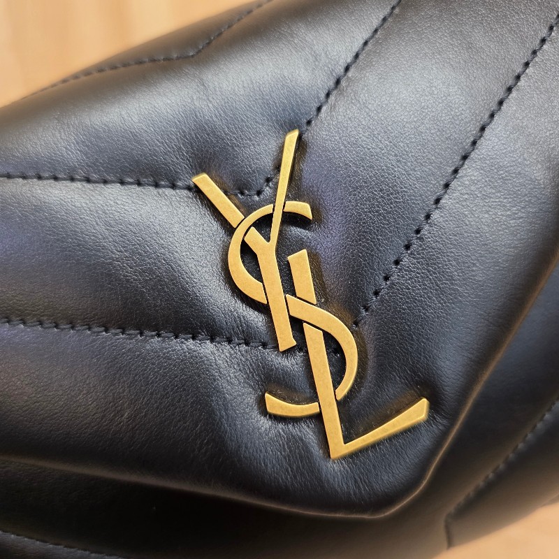 [YSL專櫃銷量王😍] YSL黑牛皮金釦LouLouToy斜背包-5