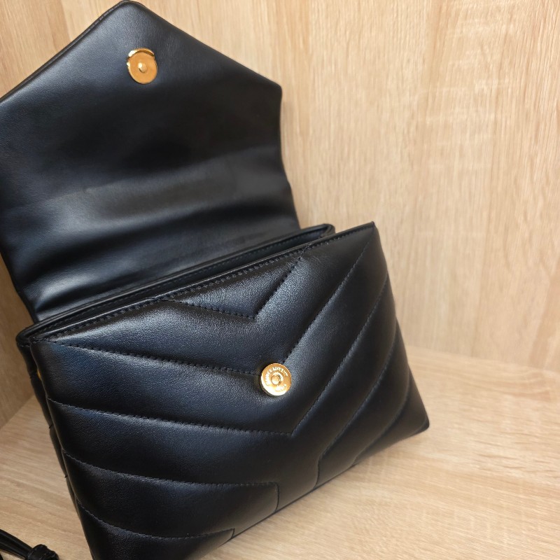 [YSL專櫃銷量王😍] YSL黑牛皮金釦LouLouToy斜背包-9