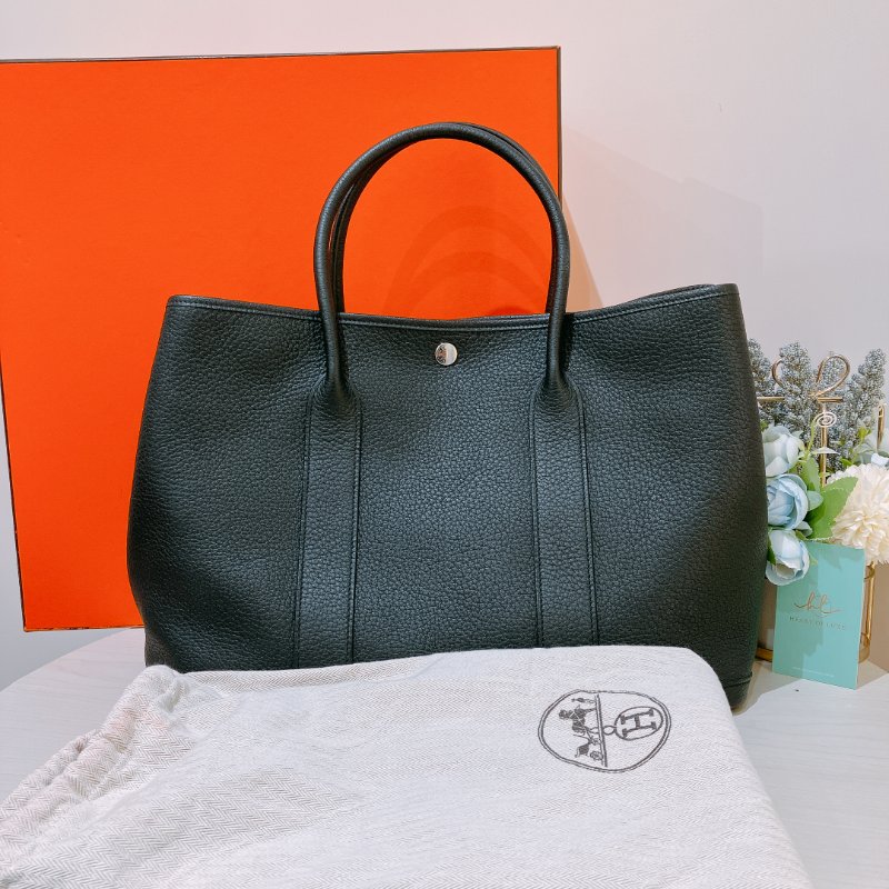 TK2059 Hermes Garden Party 36 TC Noir x PHW Stamp D-23
