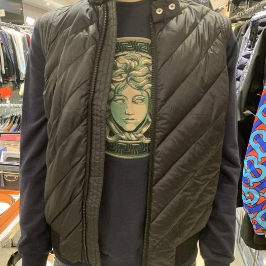💎Han's house精品服飾💎moncler 聯名 THom Browne LOGO 羽絨 背心 外套 現貨1-4