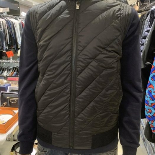 💎Han's house精品服飾💎moncler 聯名 THom Browne LOGO 羽絨 背心 外套 現貨1-5