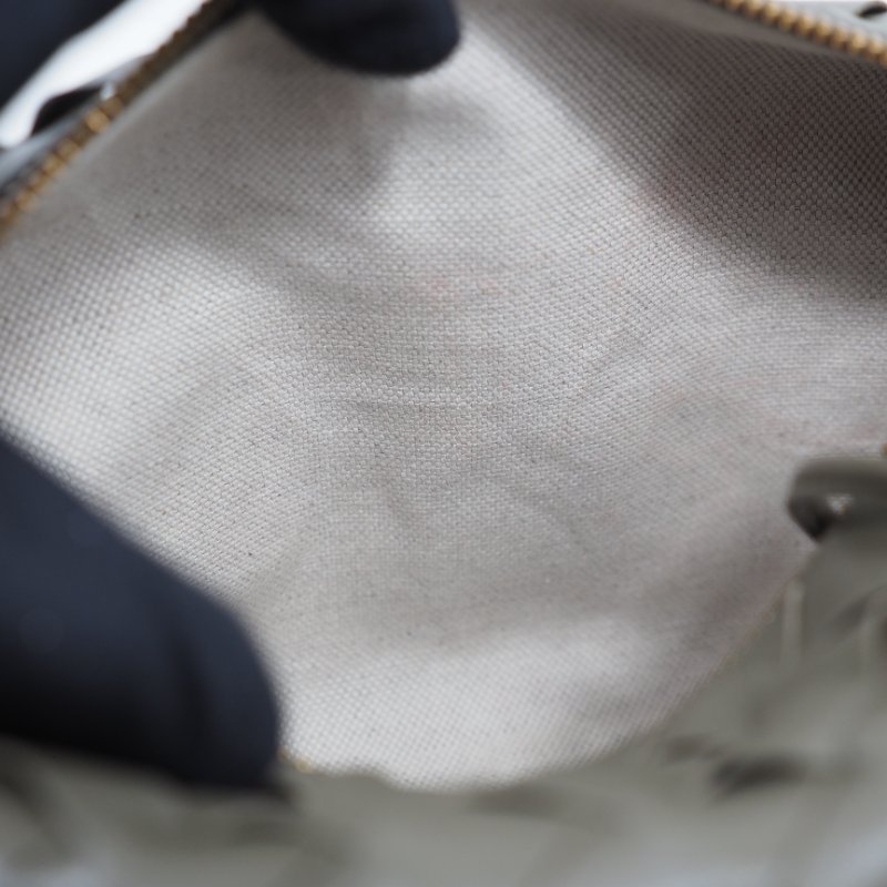 Bottega Veneta BV 葆蝶 Handle Loop Small 軍綠色斜挎包-21