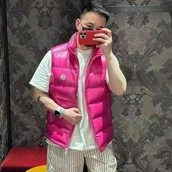 💎Han's house精品服飾💎 MONCLER Ouse 羽絨 背心  現貨 M 原價 40000