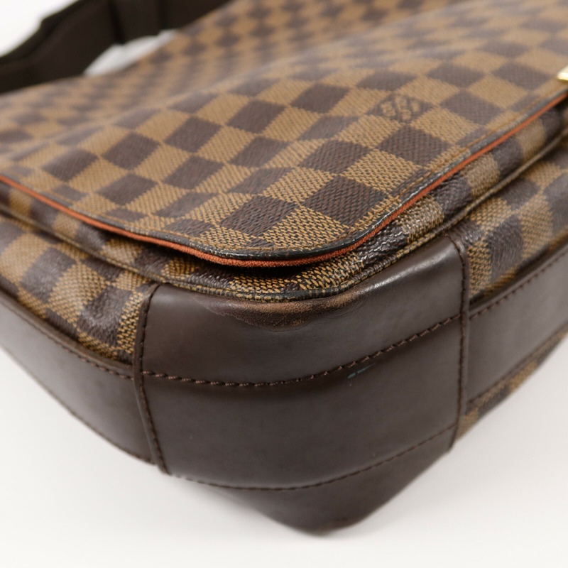 LOUIS VUITTON Damier Bastille肩背袋-11