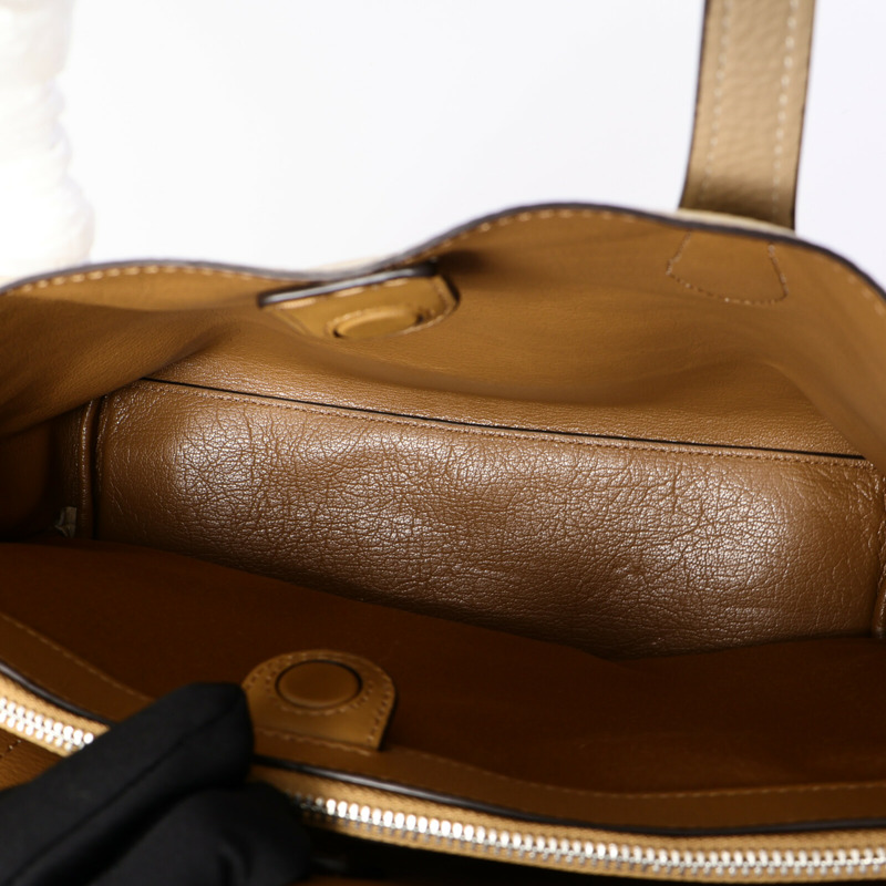 COACH Tefined Pebble Hanna Carryall手挽肩背兩用袋-4