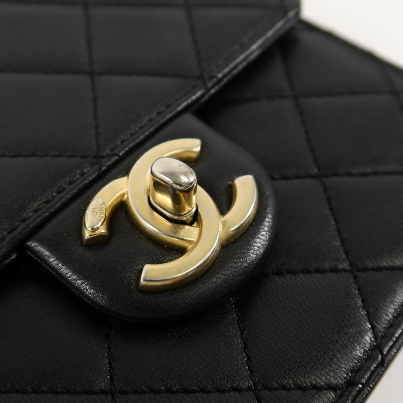 CHANEL 牛皮皮革Matelasse Pearl Chain Shoulder Bag鏈帶肩背袋-10