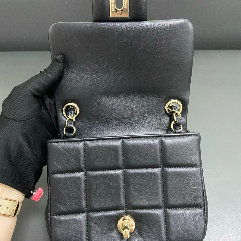 Chanel 23C Flap Bag 黑白骰子 方胖子-4