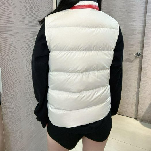 💎Han's house精品服飾💎moncler Merab 羽絨 背心 外套 可手水洗 現貨 青年款 = 男成人 S 原價24000-4