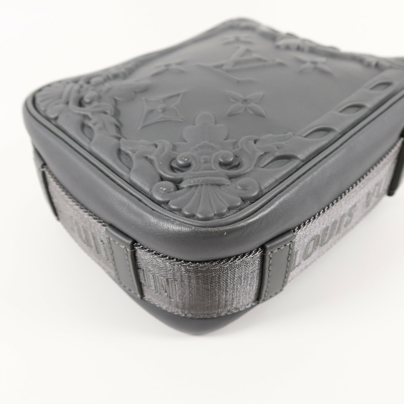 LOUIS VUITTON 牛皮皮革Cruiser Messenger肩背袋-8