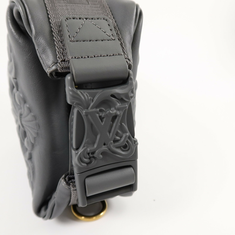 LOUIS VUITTON 牛皮皮革Cruiser Messenger肩背袋-12