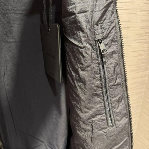 💎Han's house精品服飾💎Moncler Beemin 消光 羽絨 拼接 彈性尼龍 背心 可水洗 黑牌 現貨 L-2