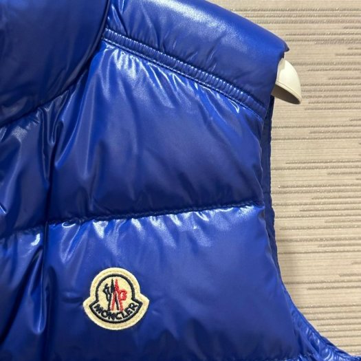 💎Han's house精品服飾💎 moncler Tib 羽絨 背心 現貨 青年款-3