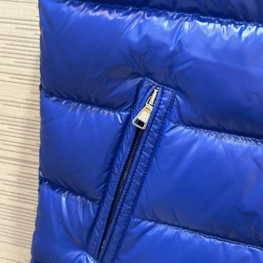 💎Han's house精品服飾💎 moncler Tib 羽絨 背心 現貨 青年款-5