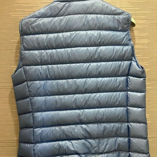 💎Han's house精品服飾💎 moncler Liane 羽絨 背心 現貨 1原價31800-2