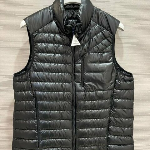 💎Han's house精品服飾💎moncler Valras 羽絨 背心 現貨1/2 原價22300