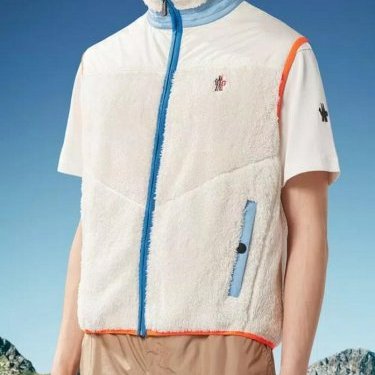 💎Han's house精品服飾💎moncler 滑雪系列 背心 外套 現貨 L 原價29000-4