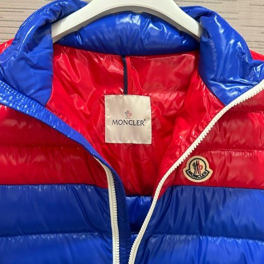 💎Han's house精品服飾💎moncler 羽絨 背心 現貨 青年款 原價15600-5