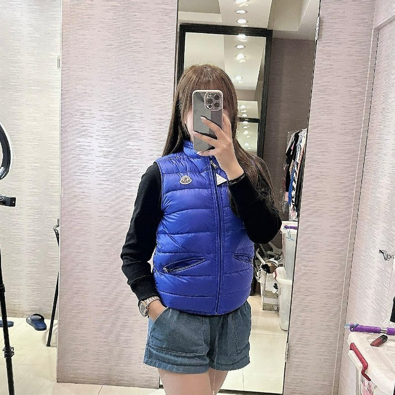 💎Han's house精品服飾💎 moncler Gui 羽絨 背心 外套 現貨 青年款= 男成人 XS S 號 原價15600-1