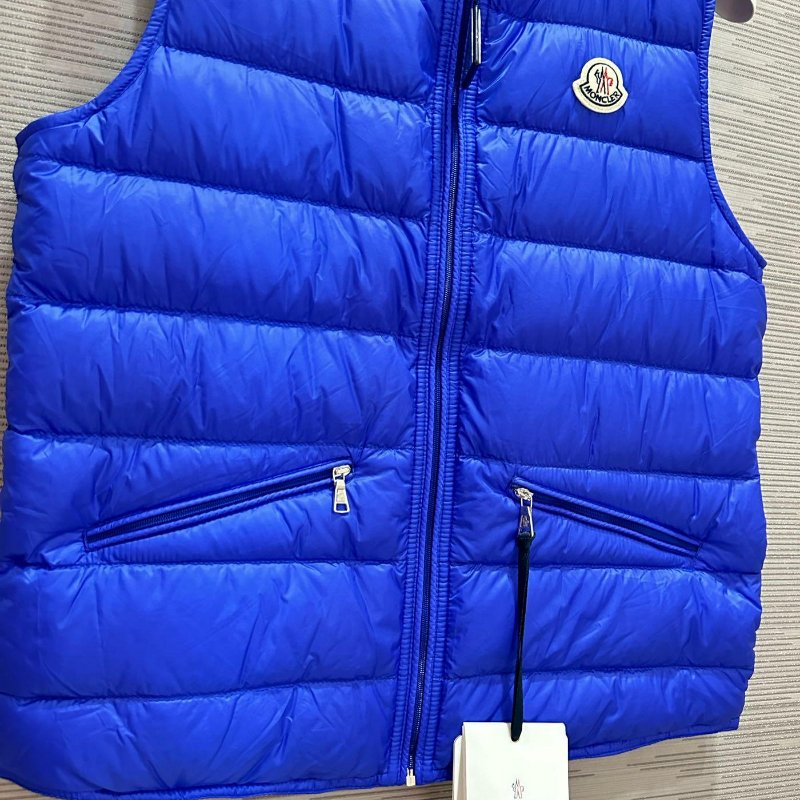 💎Han's house精品服飾💎 moncler Gui 羽絨 背心 外套 現貨 青年款= 男成人 XS S 號 原價15600-5