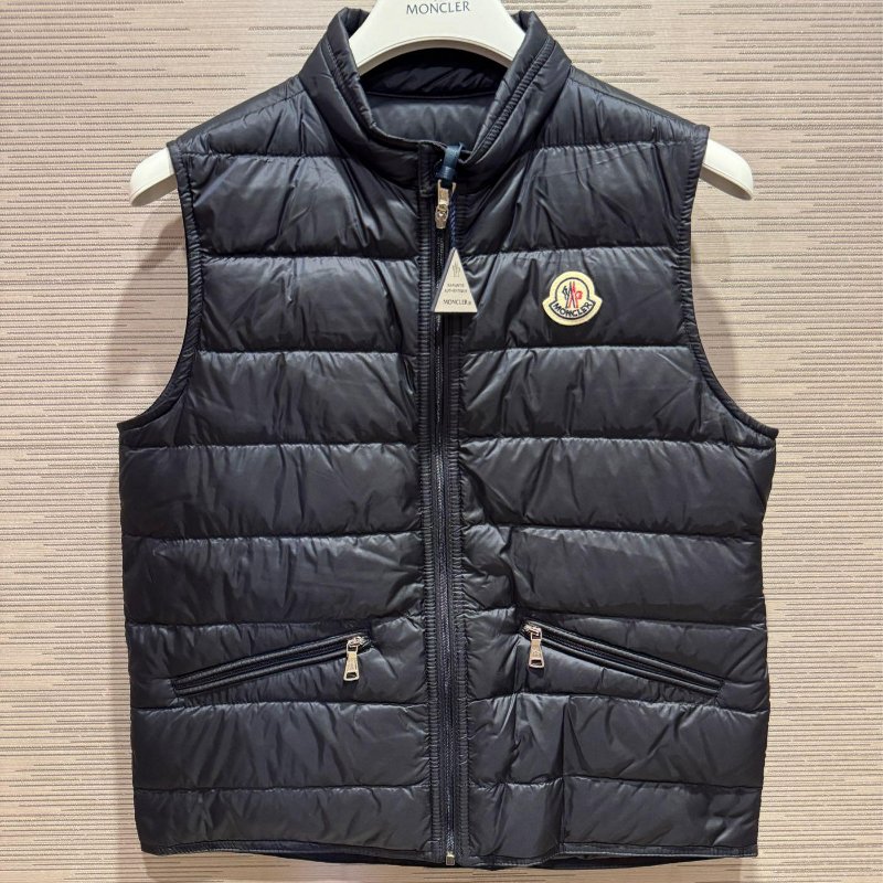💎Han's house精品服飾💎moncler Gui 羽絨 背心 外套 深藍 現貨 青年款= 女成人 XS S 號-6