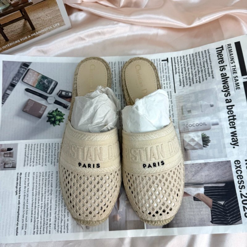 Dior 圖案花提刺繡漁夫鞋 37碼-0