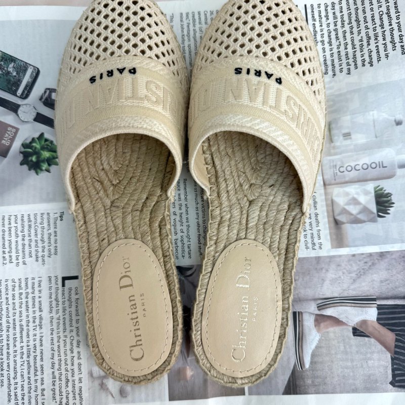 Dior 圖案花提刺繡漁夫鞋 37碼-4
