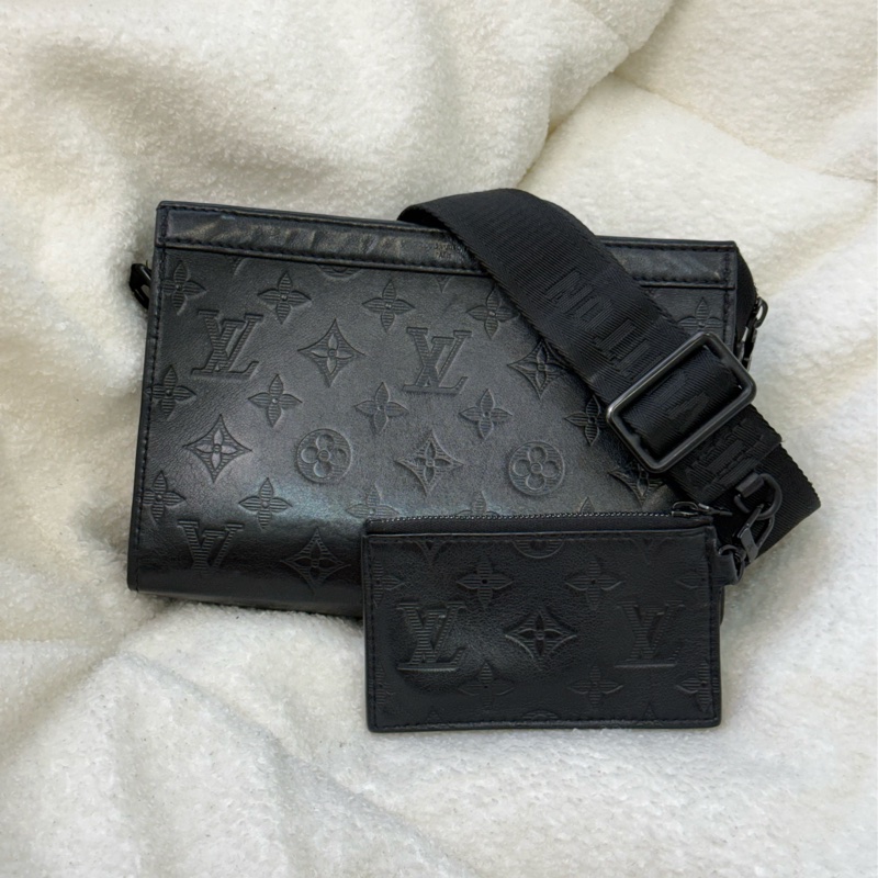 LV Gaston 黑壓紋斜背包 M81115✨最新晶片款-2