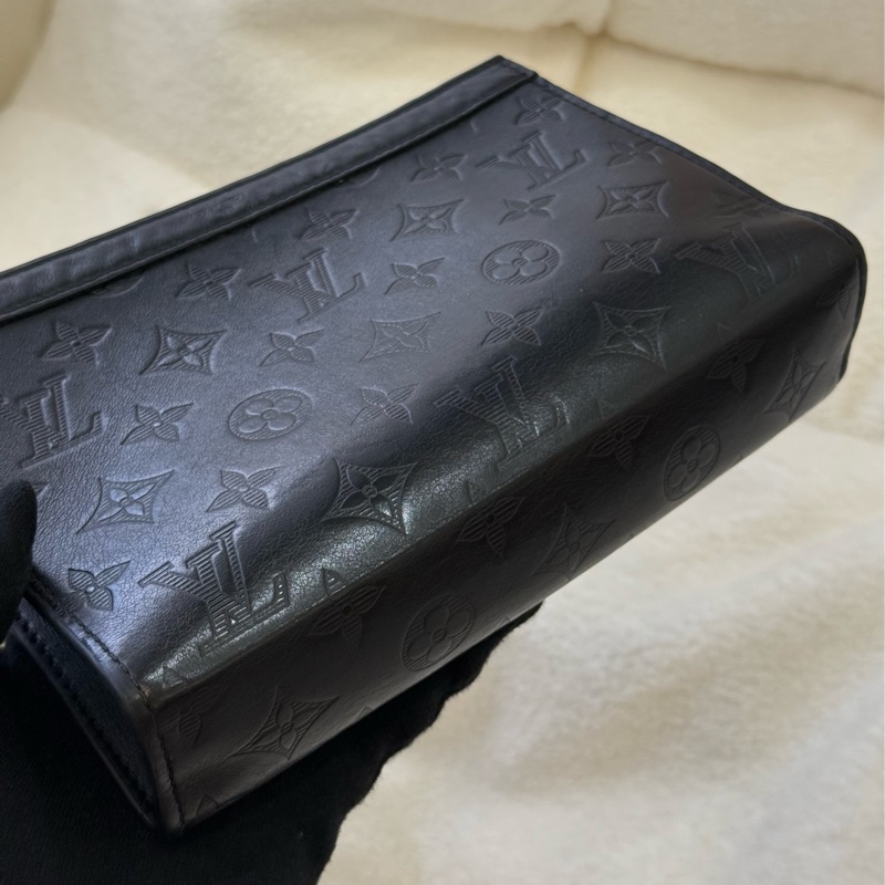 LV Gaston 黑壓紋斜背包 M81115✨最新晶片款-10