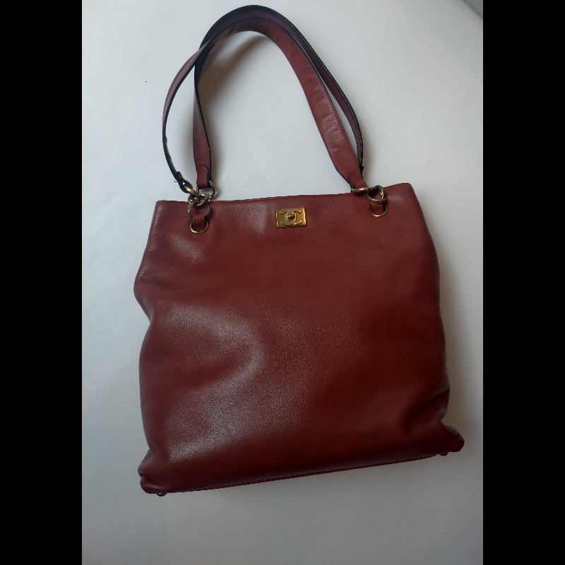 Chanel 雙肩帶磚色皮革直式托特包-2
