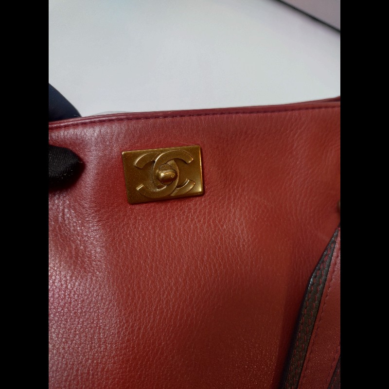 Chanel 雙肩帶磚色皮革直式托特包-6