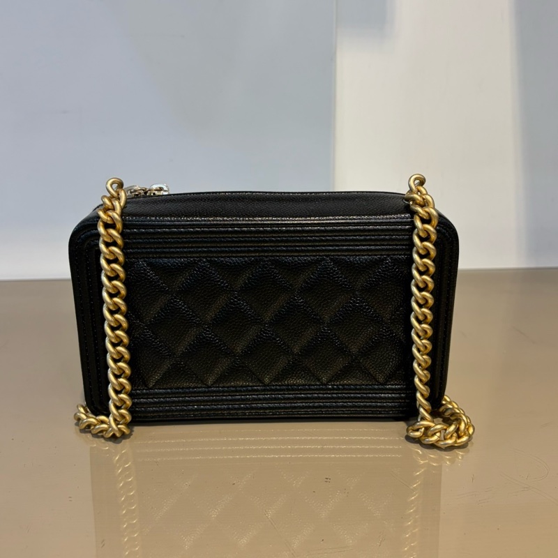 Chanel 黑荔枝牛皮BoyWoc斜背鏈包AP2756-2