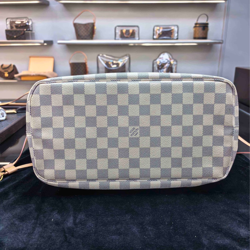 LV NF neverfull 中號 白色棋盤格 芯片款 成色看細節圖-2