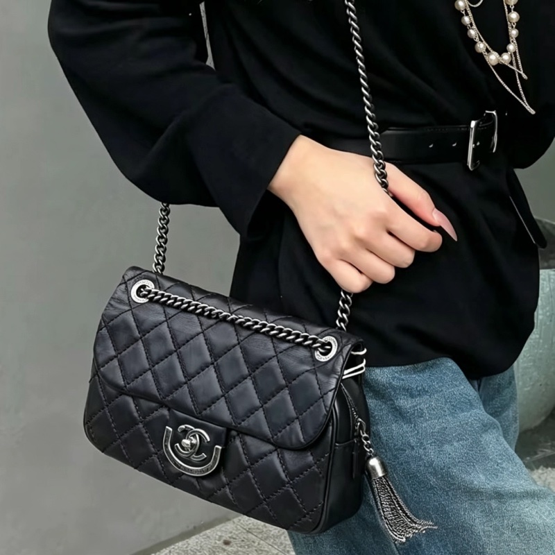 CHANEL香奈兒黑銀愛丁堡流蘇鏈條包💍💍-3