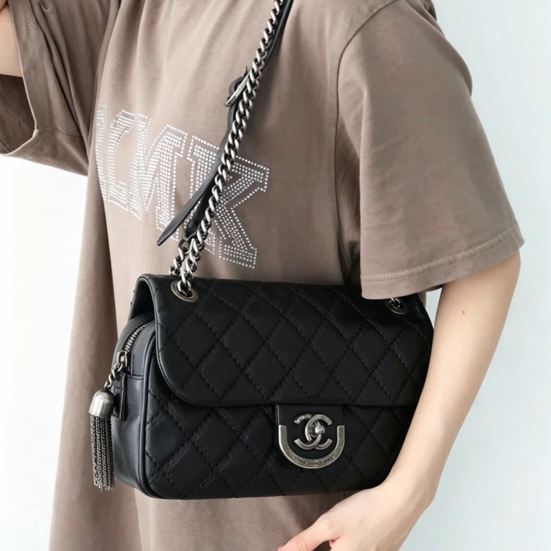 CHANEL香奈兒黑銀愛丁堡流蘇鏈條包💍💍-6