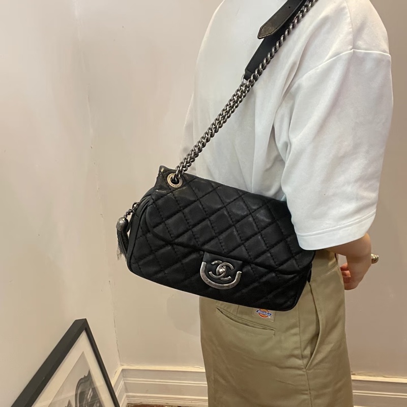 CHANEL香奈兒黑銀愛丁堡流蘇鏈條包💍💍-9