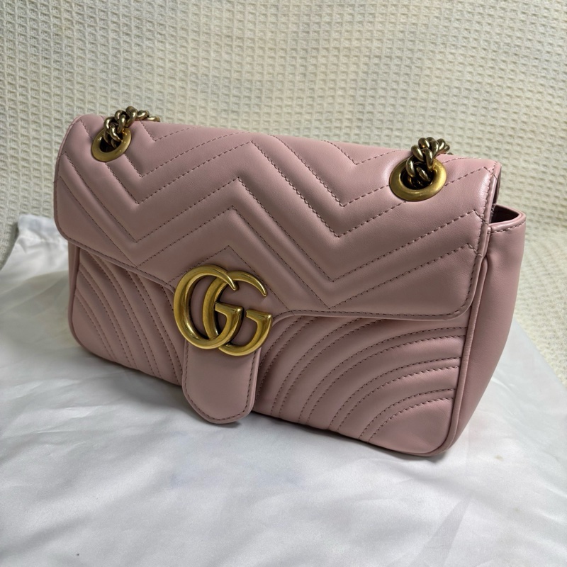 古馳 Gucci GG Marmont 馬蒙26粉色鏈條包-2
