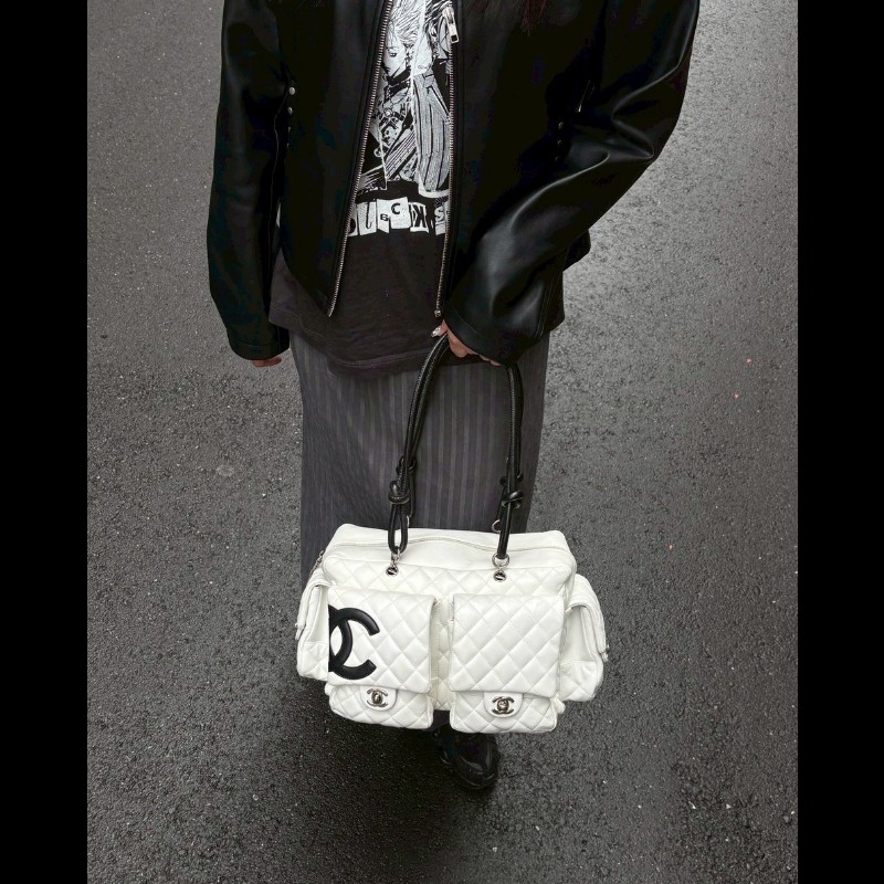 Chanel 黑白熊貓對色康朋多口袋機車包-1