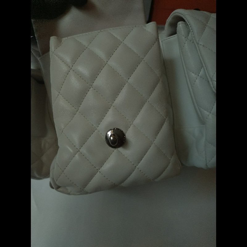 Chanel 黑白熊貓對色康朋多口袋機車包-34