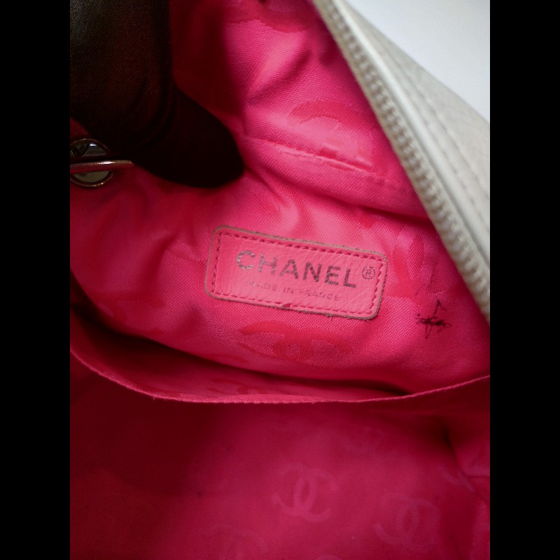 Chanel 黑白熊貓對色康朋多口袋機車包-43