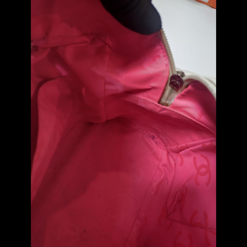 Chanel 黑白熊貓對色康朋多口袋機車包-44