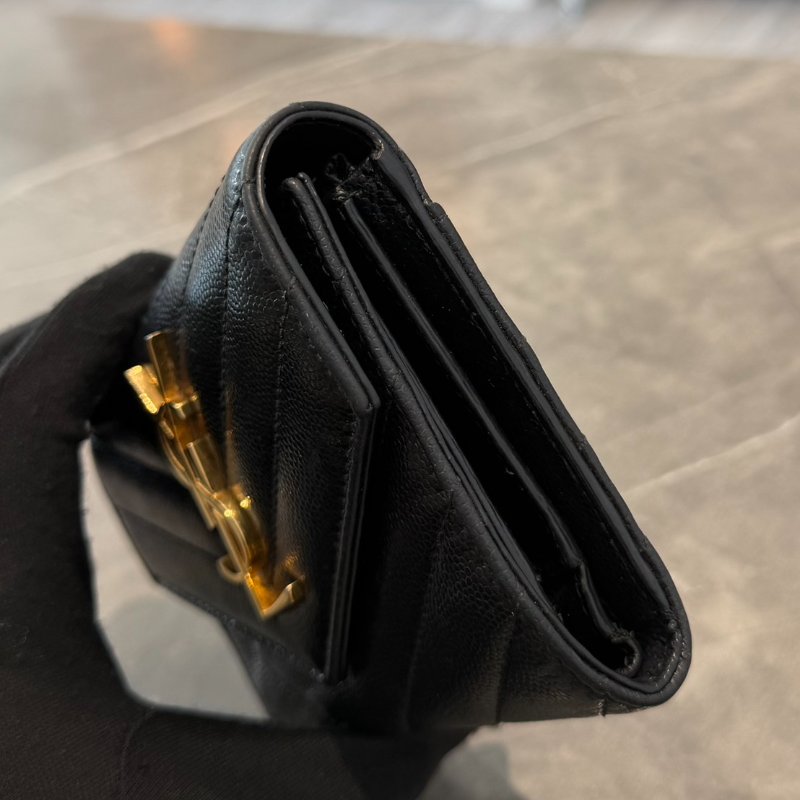 YSL 金字logo 荔枝皮三摺開釦短夾-4